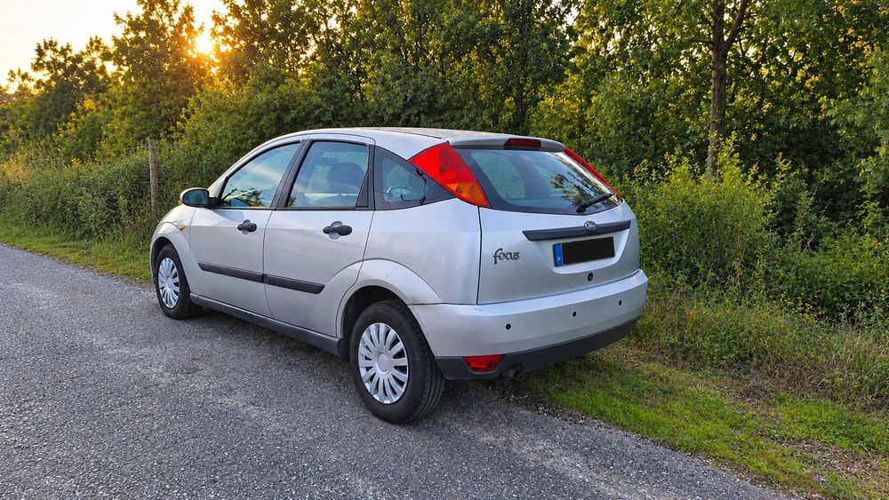 Ford Focus 1.4 Gasolina 2001 235000Km