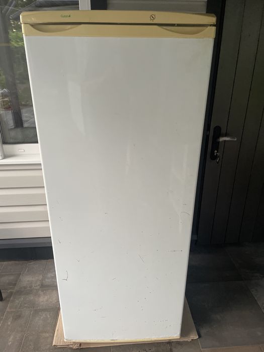 Продам холодильник.