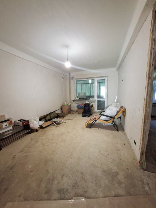 Продаж! 3-кімн кв по вул Світлій 18000$