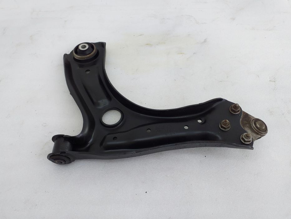 Braço de suspensão frente direito VOLKSWAGEN Polo (6R, 6C)