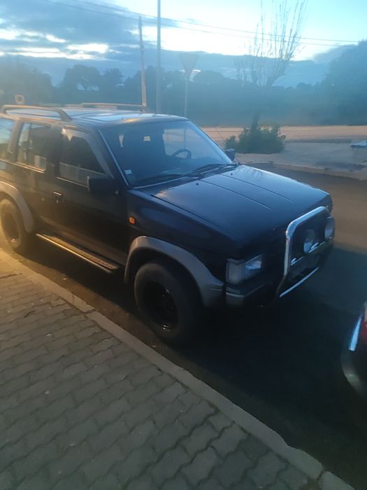 Nissan Terrano 1