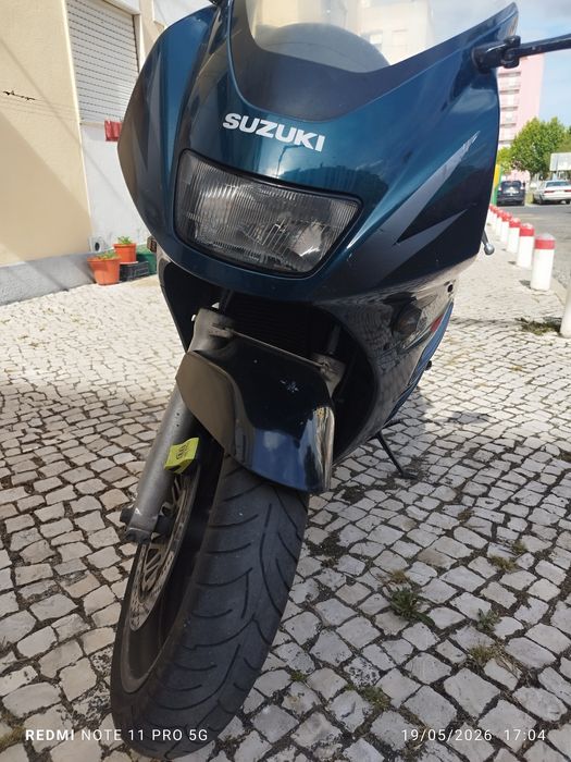 Moto Suzuki rf 900