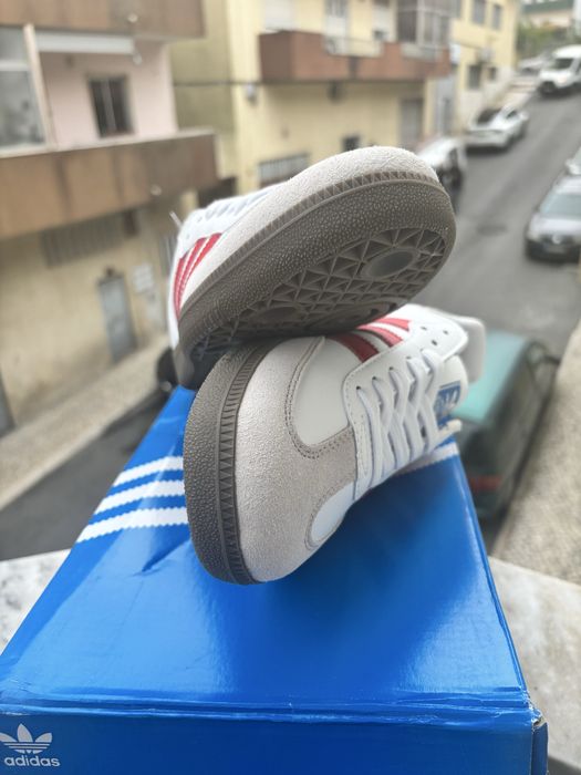 Sapatilhas Samba Vermelho e Branco || 45 || novas