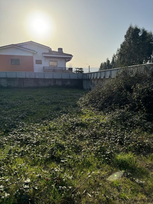 Terreno em  Lousada