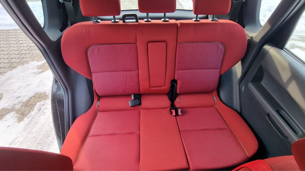 MITSUBISHI Colt*1.3*Benzyna*95KM*Klima*Czarny