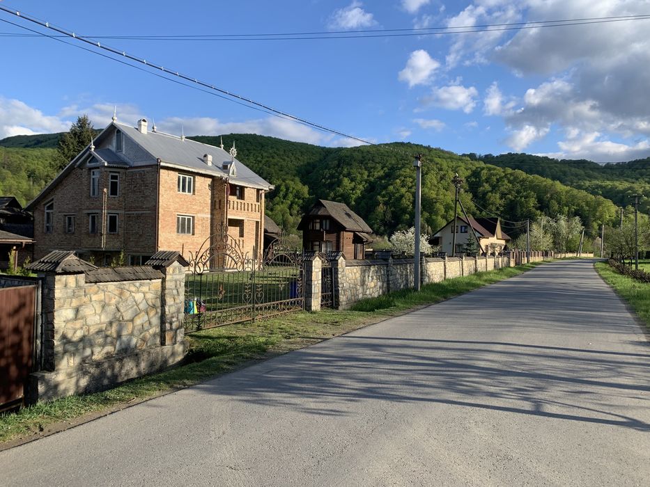 Продаж відпочинкового комплексу у карпатах!