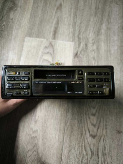 Автомобільна касетна магнітола Sony XR 5790R