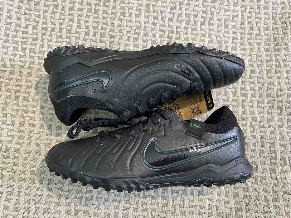 Сороконожки NIKE LEGEND 10 PRO TF  нові original