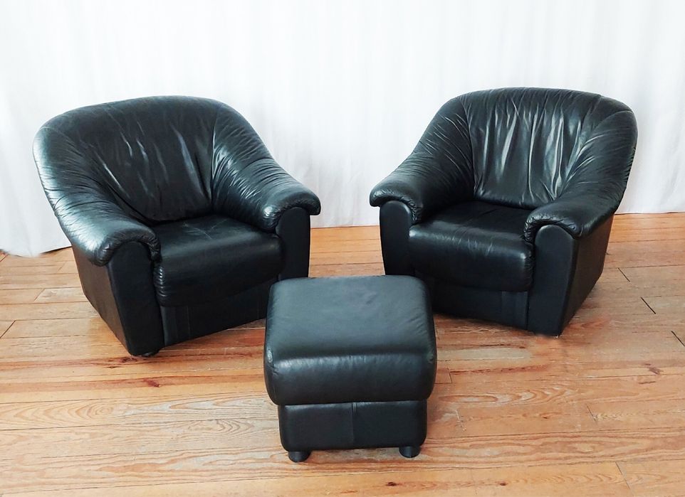 Vendo conjunto de sofás em pele