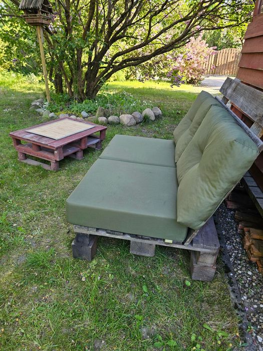 Poduchy na paletę do ogrodu