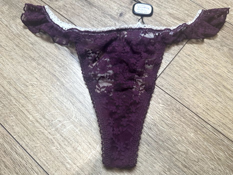 Stringi koronkowe nowe M-L