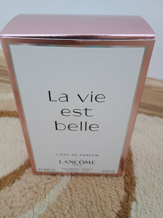 Sprzedam  orginalne perfumy