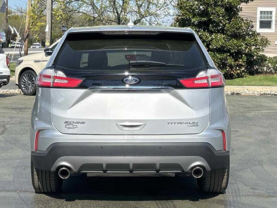 Ford Edge Titanium      2019