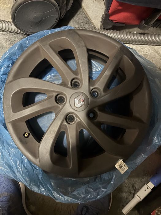 Megane 3 felgi 16