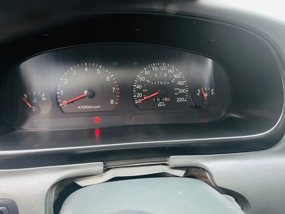 Kia Clarus 1998, 2.0  газ/бензин