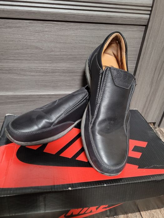Продам туфли 41 размера