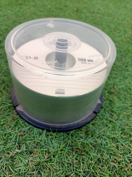 Pack of 43 Blank CD-Rs, 700 MB64354229034113121