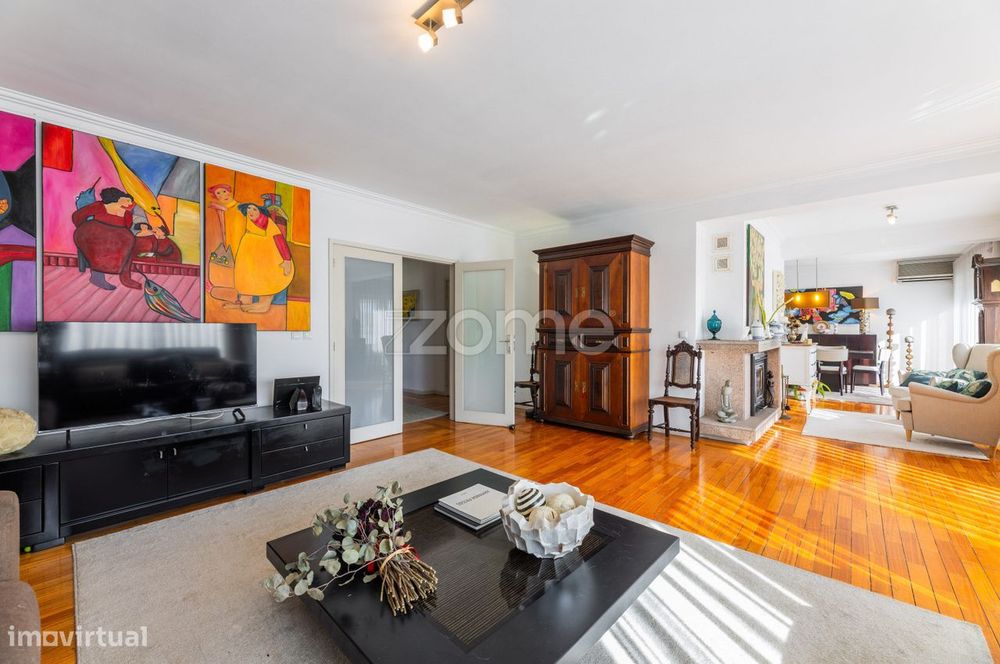 Apartamento T4 com 189m2 em Maximinos - Braga