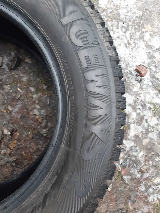 Шини б/в Lassa Iceways 2