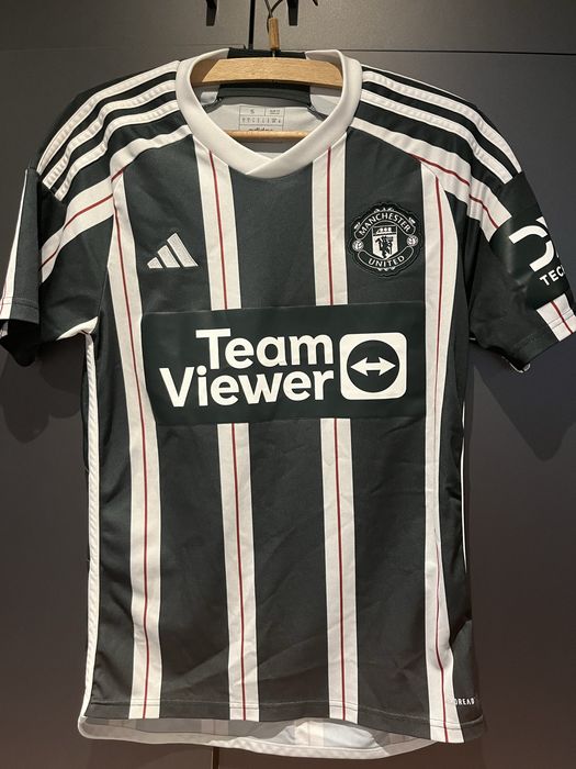 Wyjazdowa koszulka meczowa Manchesteru United