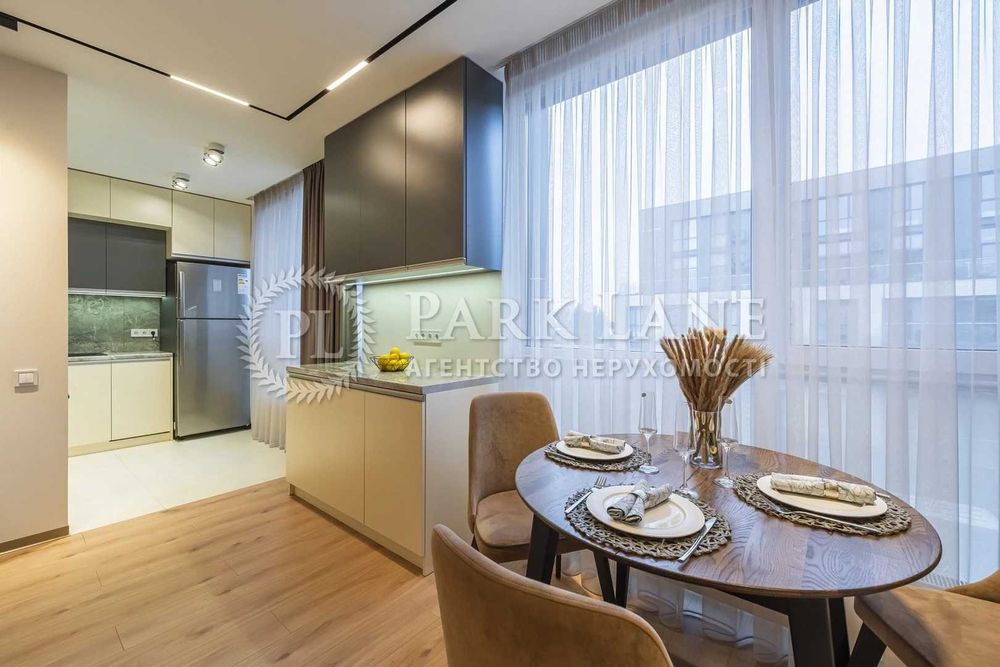 Продаж шикарної 3к звартири з новим ремонтом в ЖК Файна Таун