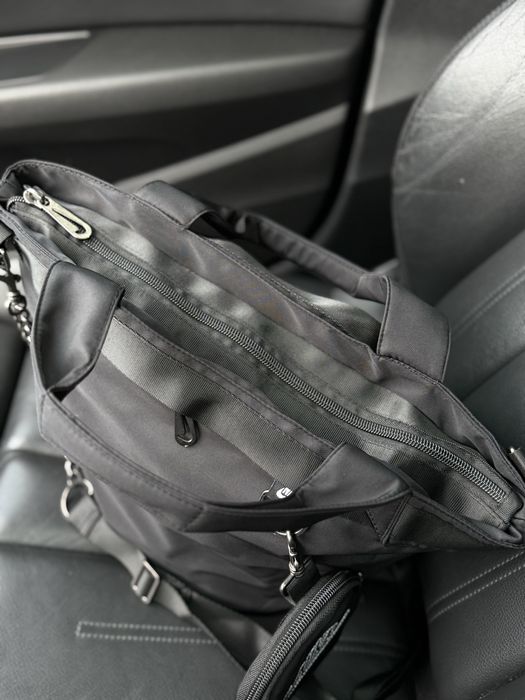 Сумка Nike W NSW Futura Luxe Tote чорна спортивна