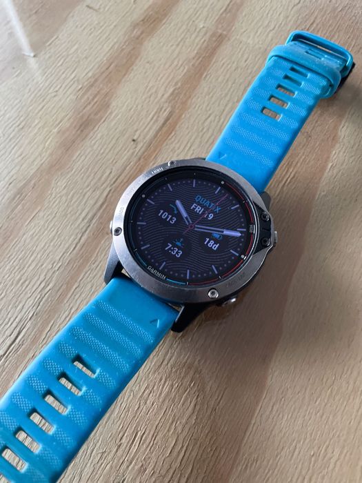 Relógio Garmin Quatix 6 Titanium