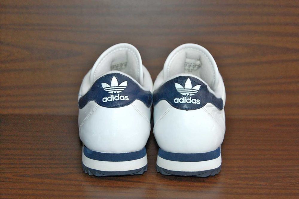 Кроссовки ADIDAS р.41-42 original VIETNAM