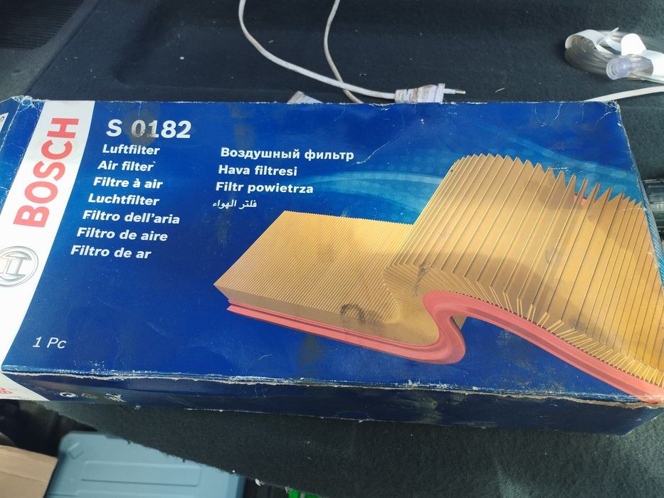 Фильтр воздушный Bosch S0182