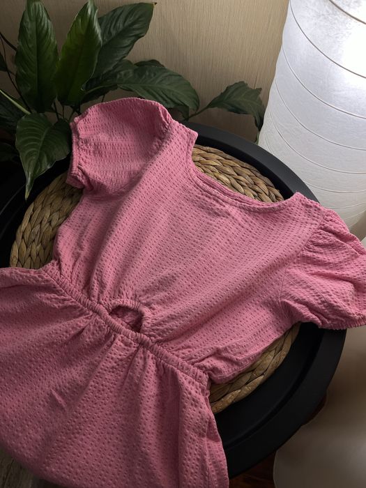 Розовое платье zara 128