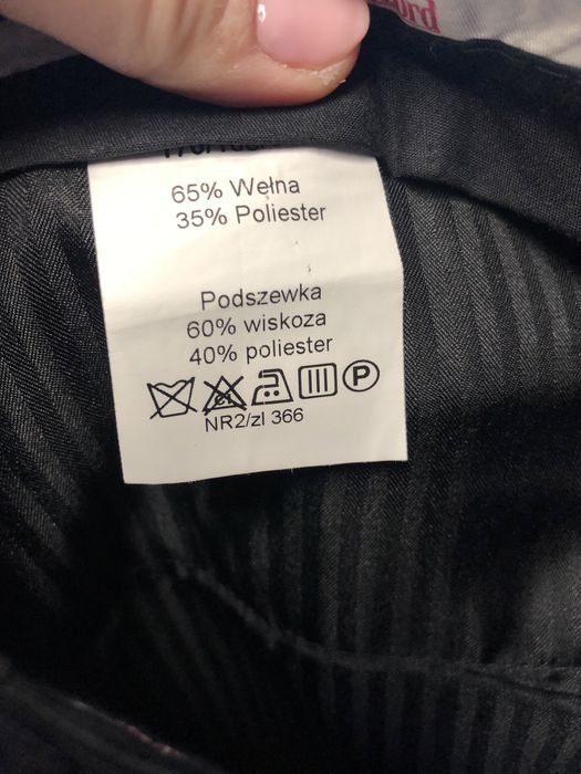 Stalowy garnitur męski