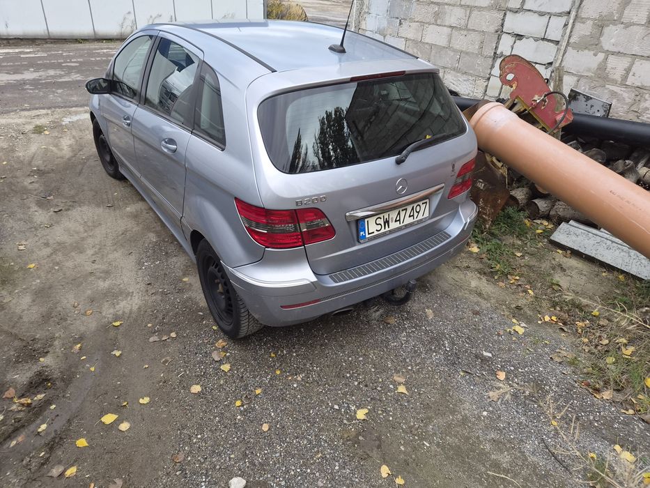 Mercedes B 2.0 benzyna
