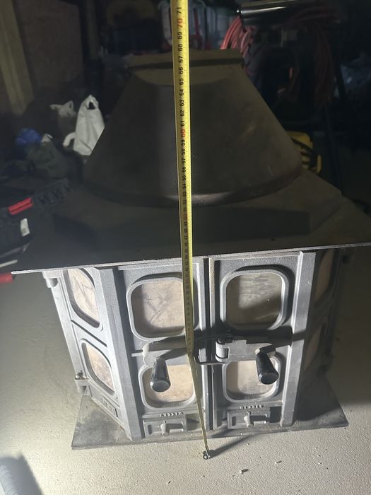 Kominek norweski . Solidny.