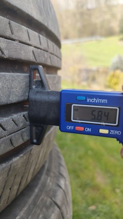 Opony Dunlop Grandtrek PT30 letnie 225/60/R18 100H komplet (50zł/szt)