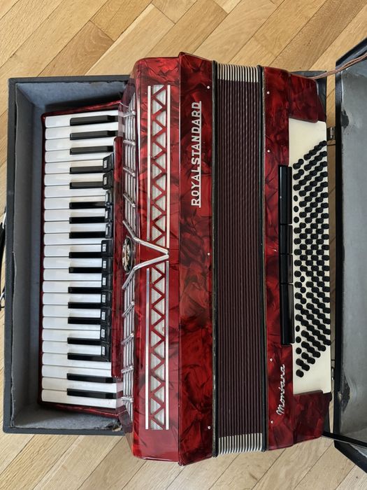 Akordeon Royalstandard