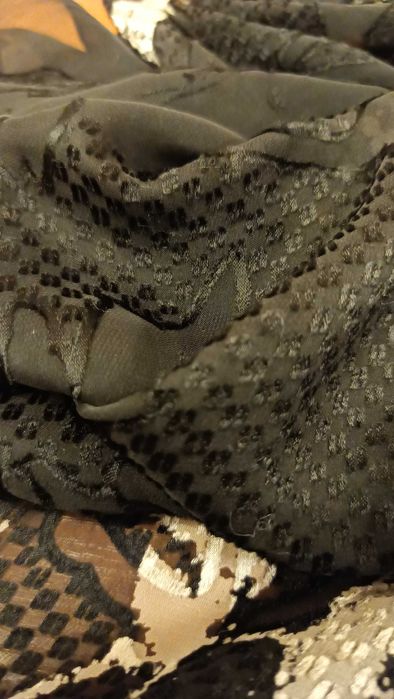 Luksusowy szal Episode jedwab i wiskoza devoré  wypalany wzór