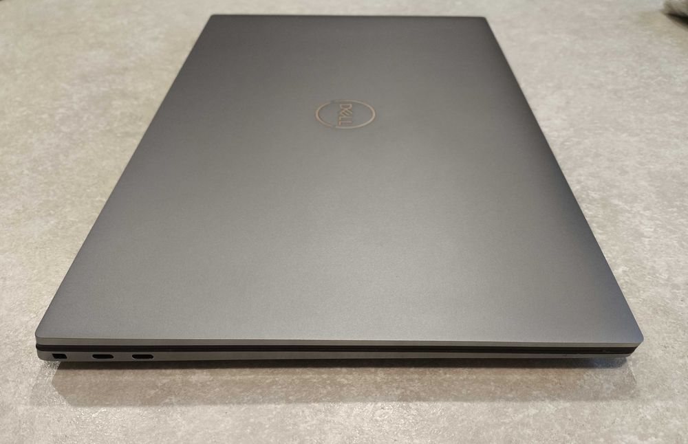 Dell Precision 5750 (XPS 9700) 17.3"/i7-10Gen/16Gb/265Gb/Quadro T2000
