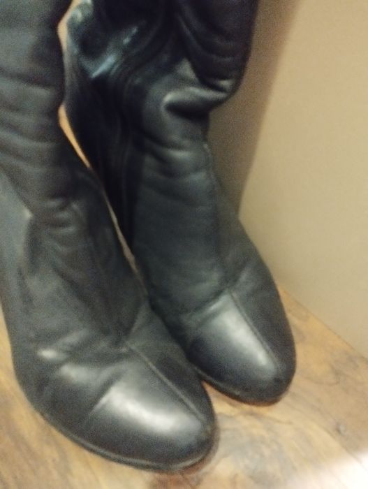 Зимние кожаные сапоги 40 размера