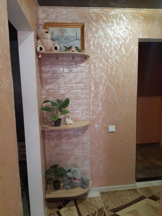 Сонячна галерея. Тисячка.Космонавтів (подобово,почасово)