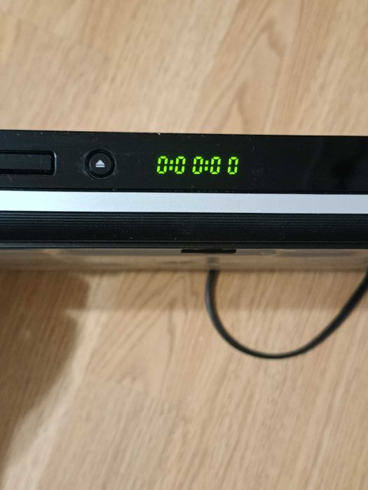 Медиаплееры LG DNU889, DVD-плеер LG DNU889