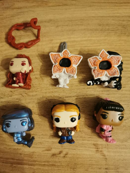 Funko pop Kinder Joy stranger things figurki