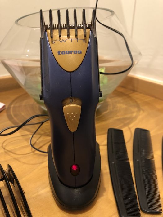 Maquina cortar cabelo sem fio