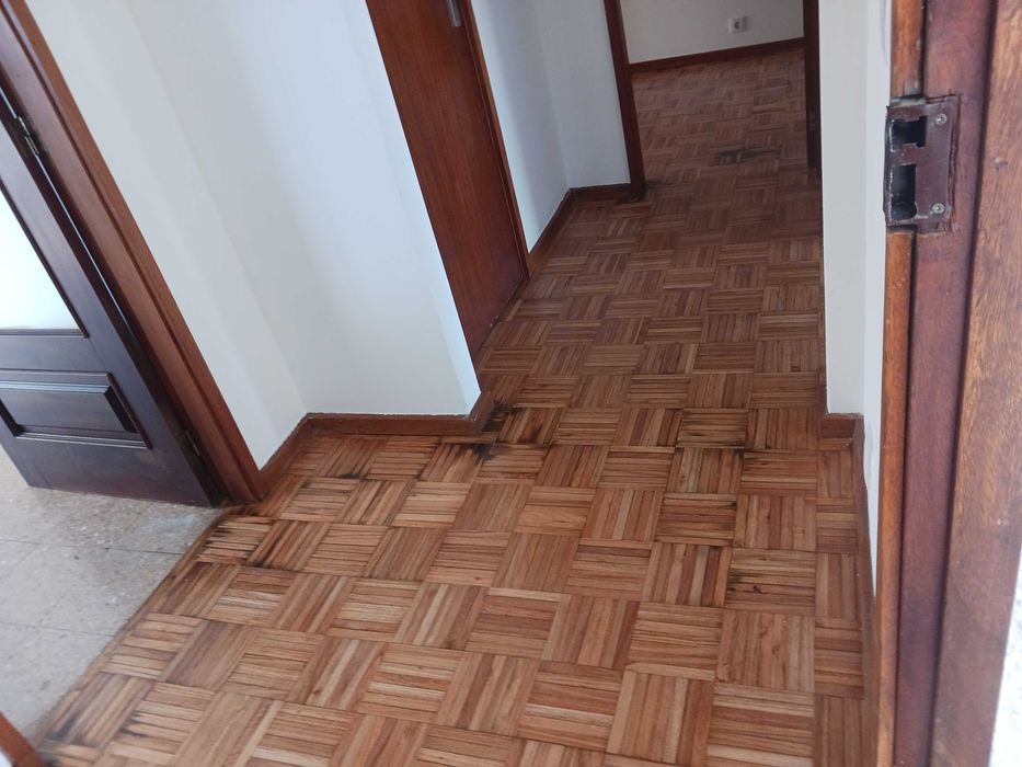 Andar moradia aluguer