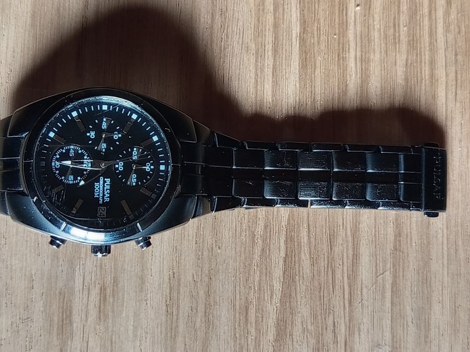 Relógio pulsar preto