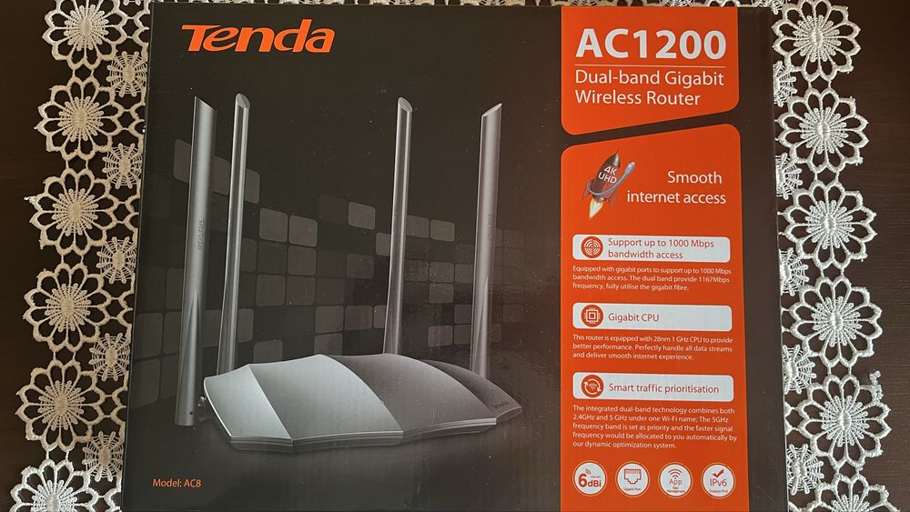 Router bezprzewodowy Tenda AC8