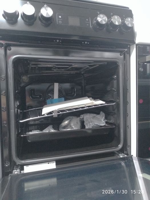 OUTLET Janki ul Wspólna 6 Kuchnia BEKO FSE52321DBD