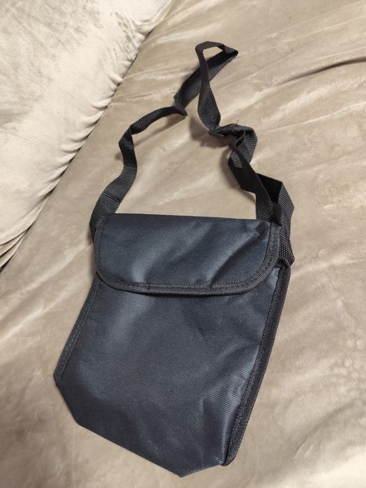 Torba listonoszka czarna klasyczna