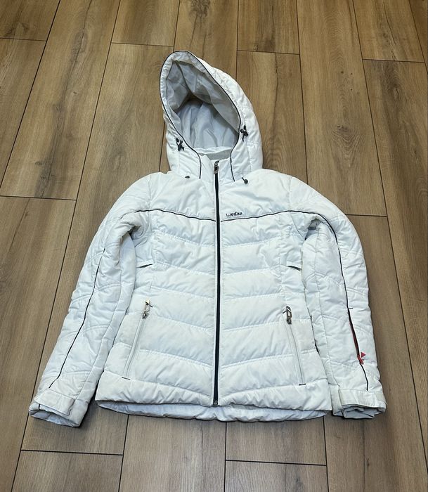 Жіноча лижна  пухова куртка wedze