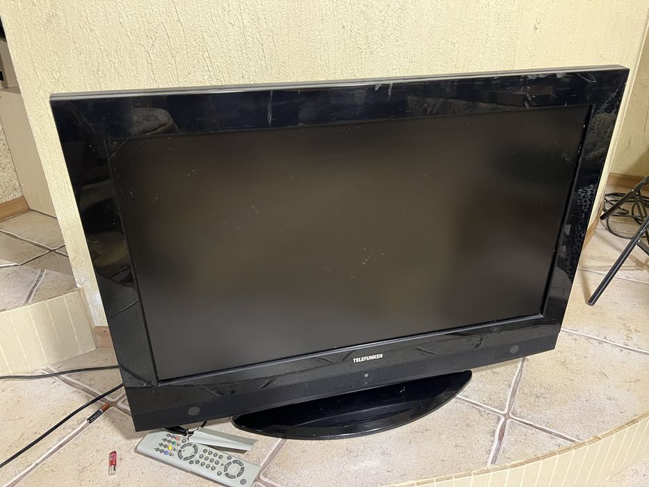 Телевізор 32 Telefunken