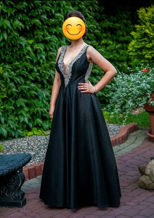 Продаж вечірньої сукні